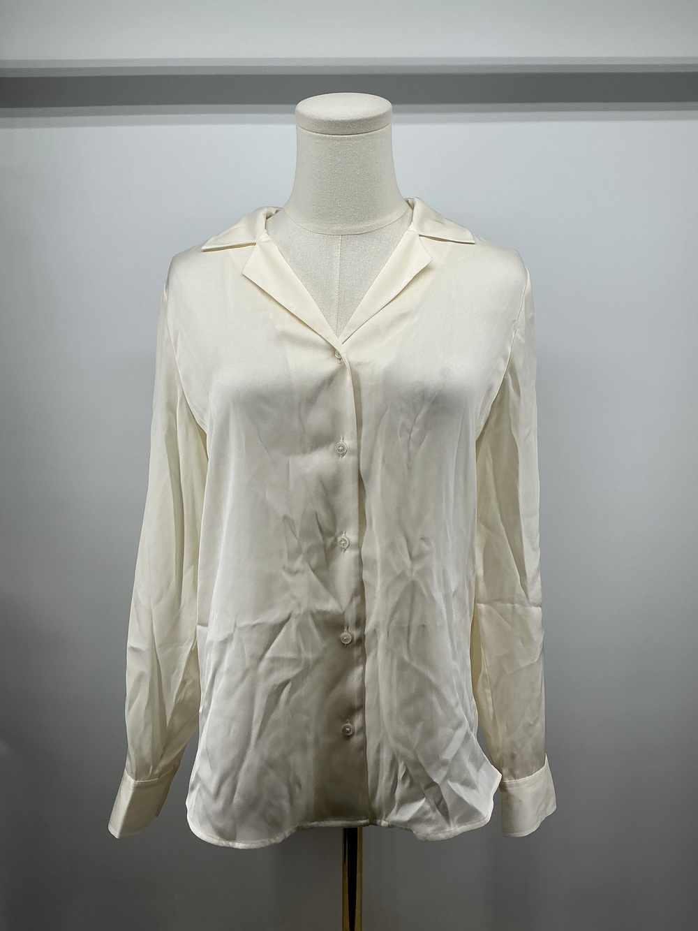 Washable Stretch Silk Notch Collar Blouse